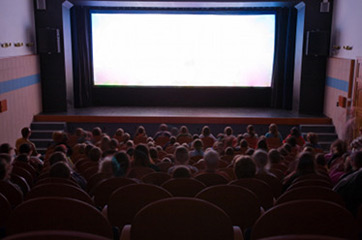Theater Movies on Is 3d Technology Moving From The Theater To The Classroom